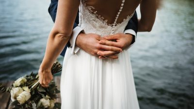 Strandgefühle bei deiner Hochzeit in Göttingen? Im Wellenreiter, Strandhaus, Strandgut und Kredo kein Problem!
